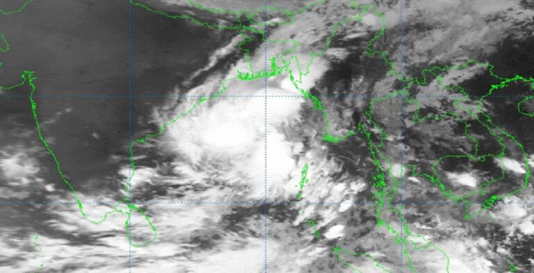 বঙ্গোপসাগর এলাকায় নিম্নচাপ গভীর নিম্নচাপে পরিণত হয়েছে